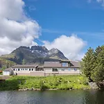 Jaktstuga Lofoten Planet - Boutique *