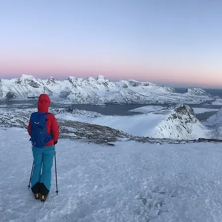 Lodge Lofoten Planet Basecamp *