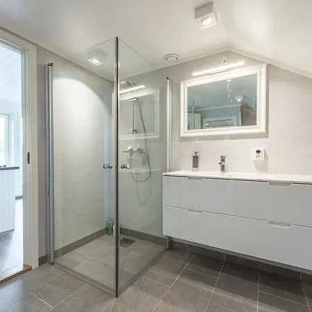 Lofoten Planet - Boutique * Sørvågen