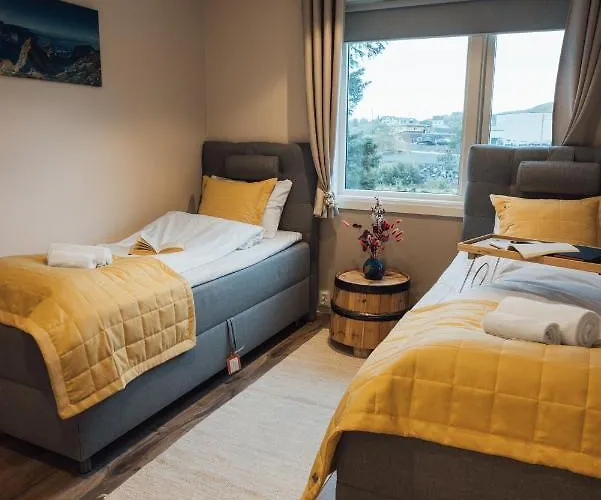 Lofoten Planet - Boutique Jaktstuga *