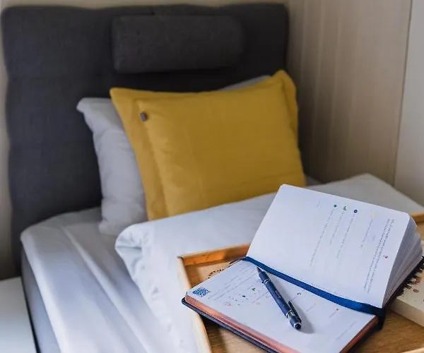 Lofoten Planet - Boutique Jaktstuga *